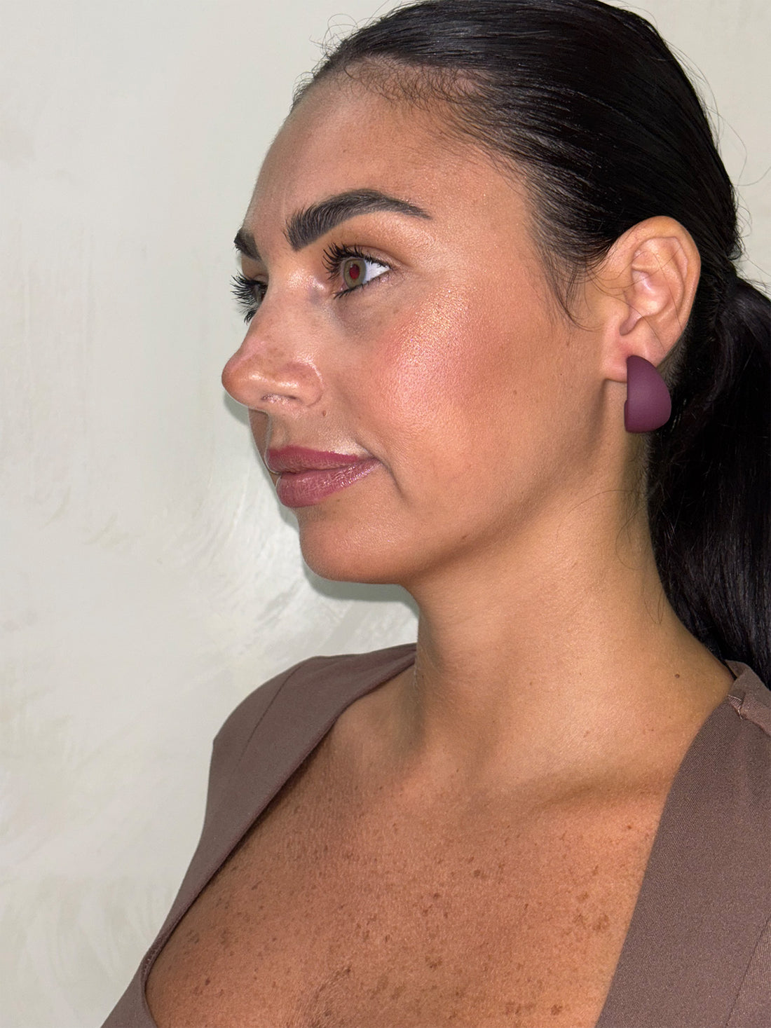 Orecchino Zelen bordeaux